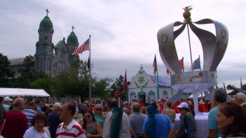 Milhares de açorianos nas festas do Espírito Santo em Fall River