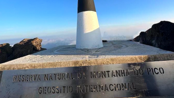 Instalado novo marco geodésico no ponto mais alto de Portugal