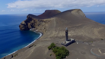 Noite Europeia dos Vulcões: 6ª edição contou com atividades didáticas e apresentação sobre as erupções históricas nos Açores