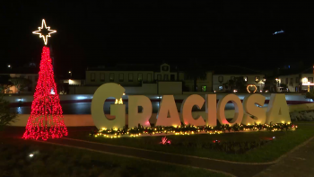 Iluminação de Natal: Santa Cruz da Graciosa