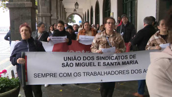 Trabalhadores manifestam-se por mais direitos e melhores salários