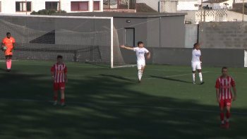 Operário mantém liderança no Campeonato de Futebol dos Açores