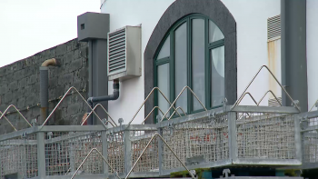 Entreposto Frigorífico da Horta encerrado obriga embarcações a descarregar em Ponta Delgada