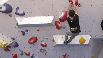 Açoriano Tiago Sequeira na Seleção Nacional de Escalada