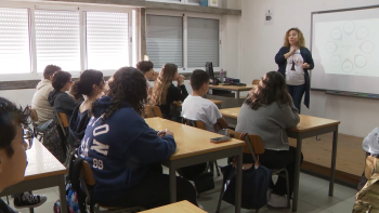 Equipa de saúde escolar promove educação sexual para sensibilizar alunos