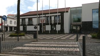 Saneamento Financeiro: Câmara da Madalena do Pico vai contrair empréstimo de 7,5M€