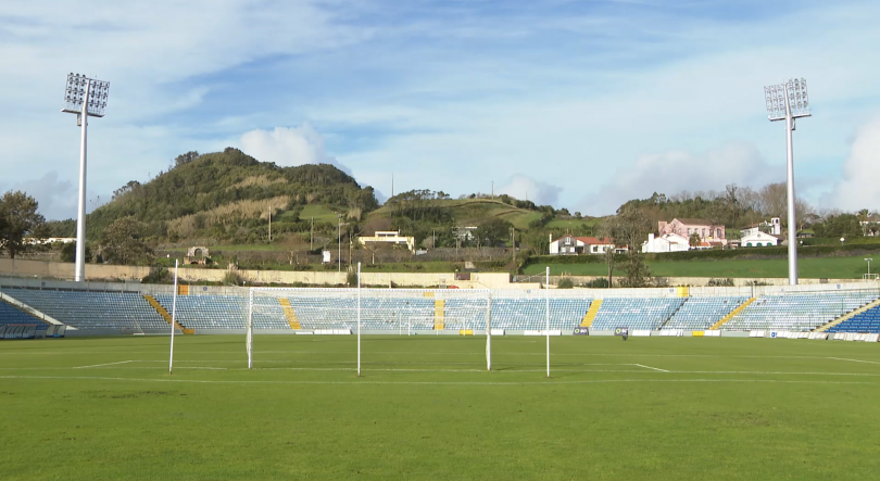 Imagem de UEFA licencia Estádio de São Miguel