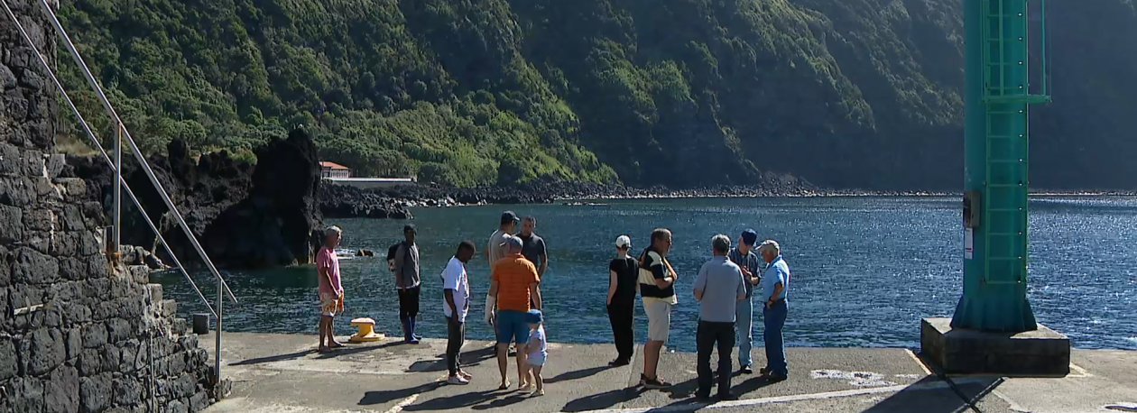Grua do Porto Varadouro Inoperacional: Mais de 50 pescadores não podem varar embarcações