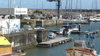 Iatistas queixam-se da falta de condições na marina da Vila do Porto