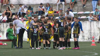 4.º Torneio infantil d’Os Oliveirenses homenageou antigo jogador João Santos