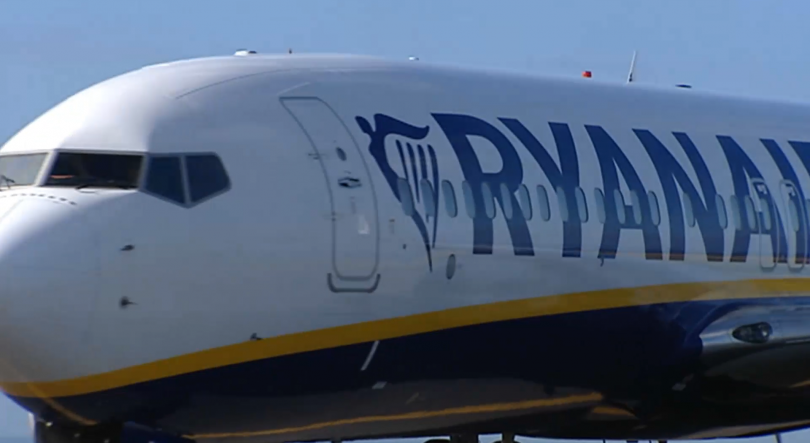 Ryanair: Companhia de baixo custo admite reabrir base em Ponta Delgada