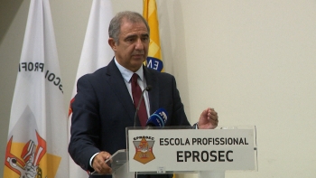 José Manuel Bolieiro defende a qualidade do ensino profissional nos Açores