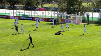 Futebol: Lusitânia empatou 0-0 com Sporting B