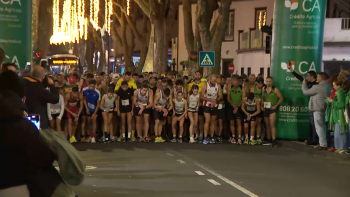 Cláudia Oliveira e João Santos vencem a Corrida São Silvestre da Lagoa