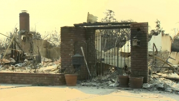 Incêndios LA: Portugueses admitem que número de vítimas possa aumentar