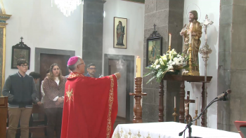 Imagem de Bispo de Angra defende formação de leigos em visita pastoral à Graciosa 