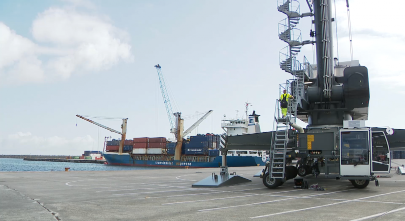 Anunciados investimentos 100M€ no Porto da Praia da Vitória e Aerogare Civil das Lajes