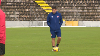 Imagem de Vasco Matos diz que ficar no Santa Clara e nos Açores é a decisão certa