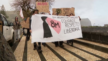 Imagem de Dia da Mulher: Marcha pelos direitos das mulheres na Horta