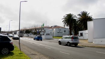 Imagem de Aluna sofre acidente na escola e teve de ir a pé até ao Centro de Saúde