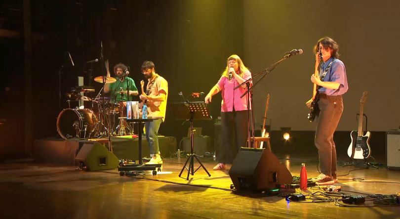 Imagem de Capicua e banda 'Mão Verde' atuam no festival Lapinha Fest para público infantojuvenil