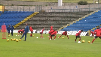 Imagem de Santa Clara vai a Barcelos para defrontar Gil Vicente