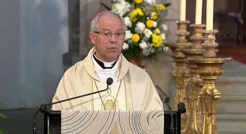 Imagem de Bispo de Angra nomeia comissão para estudar beatificação de Madre Teresa da Anunciada