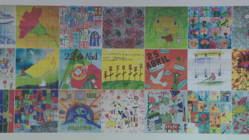 Imagem de Escola dos Arrifes inaugura réplica de mural do 25 de Abril