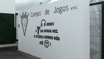 Imagem de Vitória Futebol Clube inaugura novo piso sintético