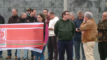 Imagem de Greve nos matadouros com grande adesão em toda a Região e concentração na Terceira