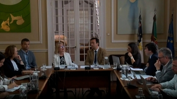 Imagem de Paula Macedo nega intervenção, na compra a um familiar, de equipamentos para Hospital Modular 