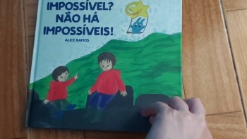 Imagem de Mãe de um menino com doença rara escreve livro a pedido do filho