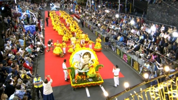 Imagem de São João da Vila: Milhares de pessoas sairam à rua para ver passagem de 16 marchas