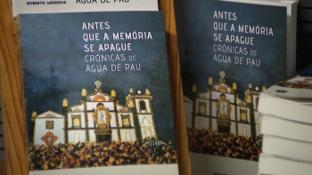 Imagem de Novo livro de Roberto Medeiros lançado em Água de Pau