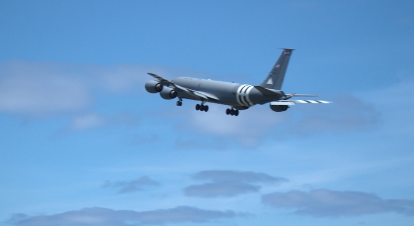 Imagem de De regresso aos EUA a maioria dos aviões reabastecedores que estavam nas Lajes 