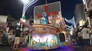 Imagem de Sanjoaninas: Cortejo infantil enche ruas de Angra