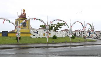 Imagem de Vila Franca do Campo prepara-se para a noite mais longa do ano