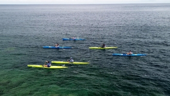 Imagem de Volta de canoa a Santa Maria promove canoagem de mar nos Açores