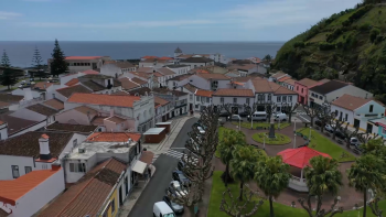 Imagem de Povoação celebra 186 anos com homenagem a Mota Amaral
