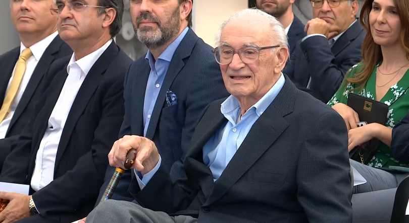 Imagem de Cirurgião açoriano Alexandre Linhares Furtado homenageado em Coimbra