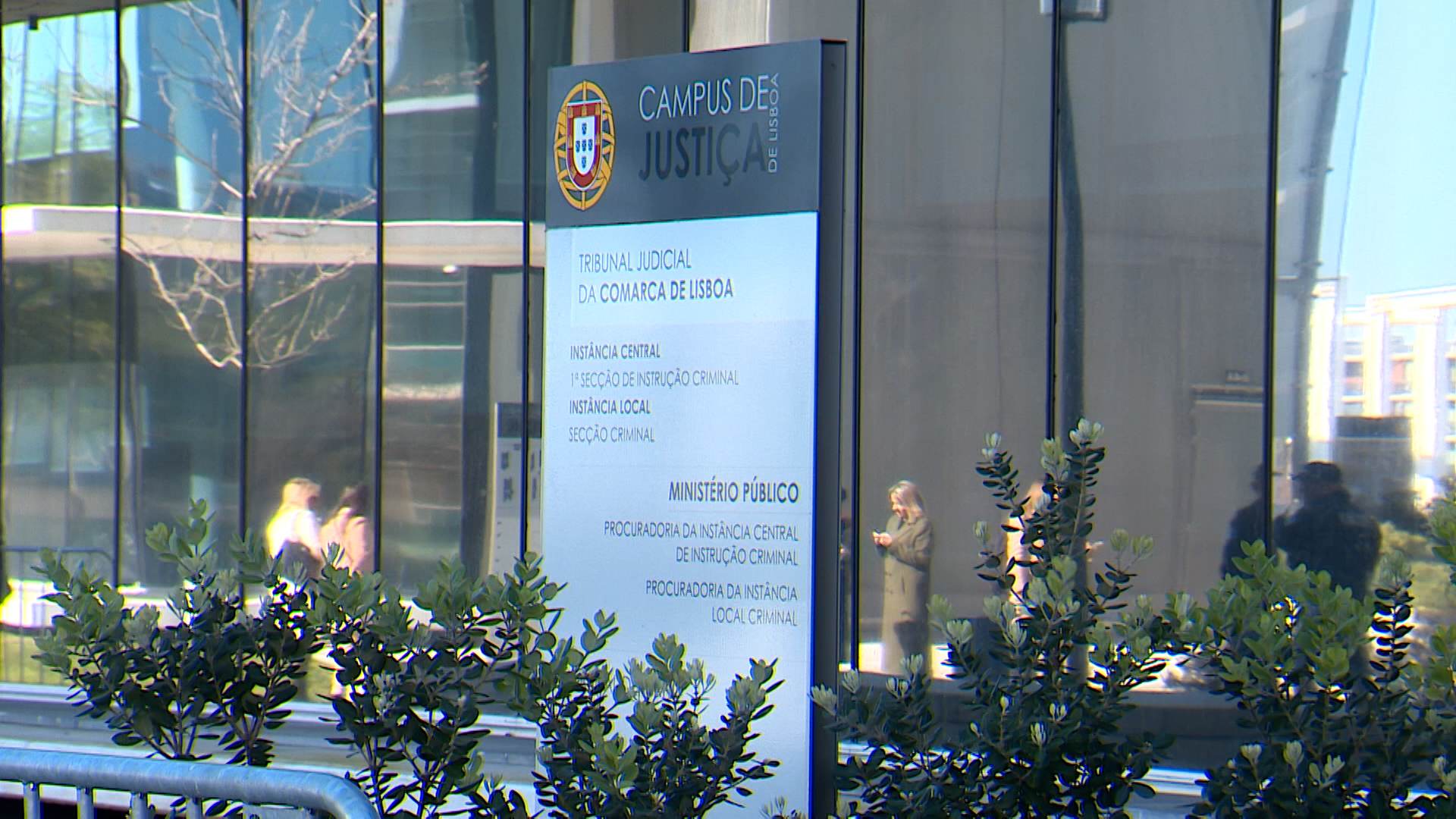 Lisboa Rtp Miguel Arruda é interrogado hoje no Tribunal Central de Instrução ...
