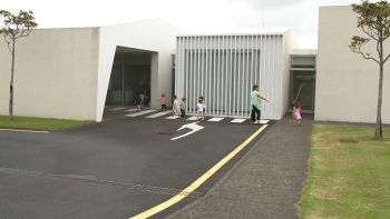 Imagem de Governo rejeita contagem do tempo de serviço das Educadoras de Infância do privado