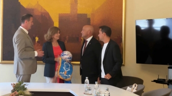 Imagem de Embaixadora de Portugal na Croácia considera o Santa Clara um orgulho para o país