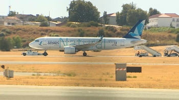 Imagem de Ameaça de bomba provoca aterragem de emergência da Azores Airlines