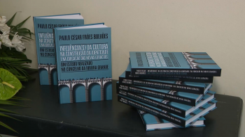 Imagem de Novo livro de Paulo Bulhões aborda cultura e educação