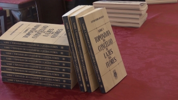 Imagem de Autarquia das Lajes da Flores homenageia personalidades e lança livro da toponímia do concelho