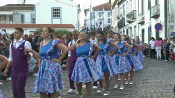Imagem de 8 marchas populares animam Festival de Julho que decorre na Calheta