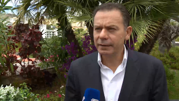 Imagem de Primeiro-ministro assume querer resolver Lei de Finanças Regionais e mobilidade