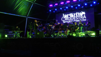Imagem de Concerto da Orquestra Ligeira de São Roque do Pico encerra Cais de Agosto