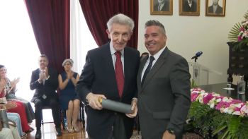 Imagem de Povoação celebra 186 anos com homenagem a Mota Amaral